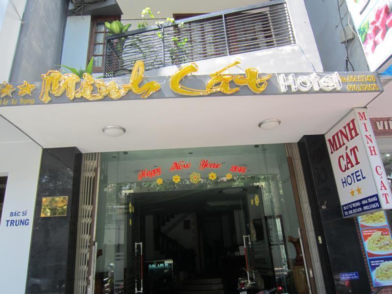 Minh Cat Hotel Nha Trang Bagian luar foto